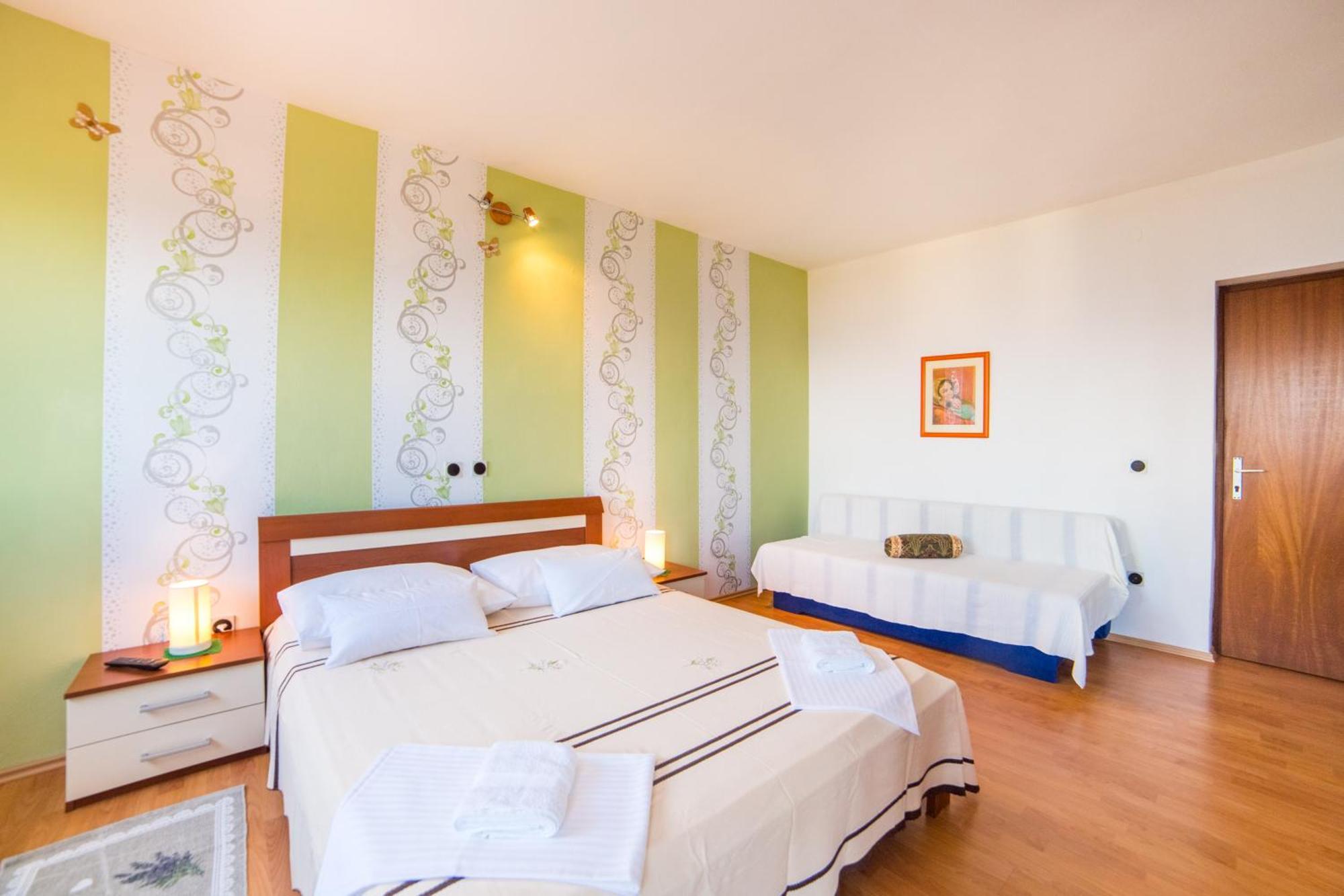 Apartment Mande Brist Extérieur photo
